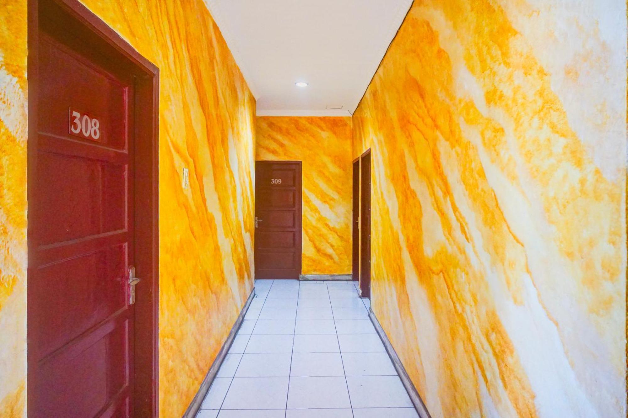 Hotel O Asyaffirah Near Masjid Raya Al Mashun Sm Raja Medan Ngoại thất bức ảnh